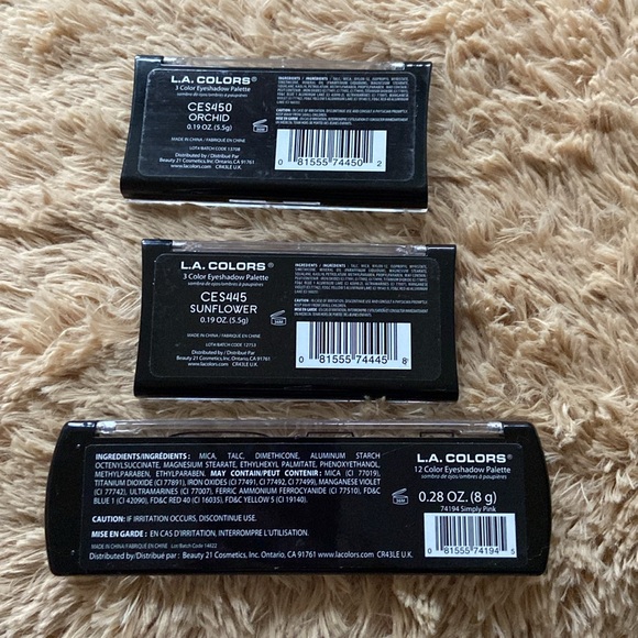 Bundle of three eyeshadow palettes - Picture 4 of 4